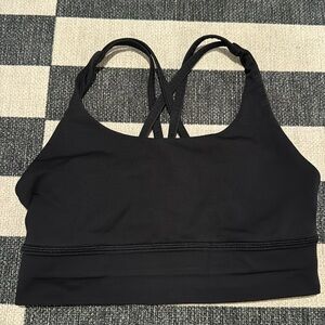 Lululemon black energy bra size 6